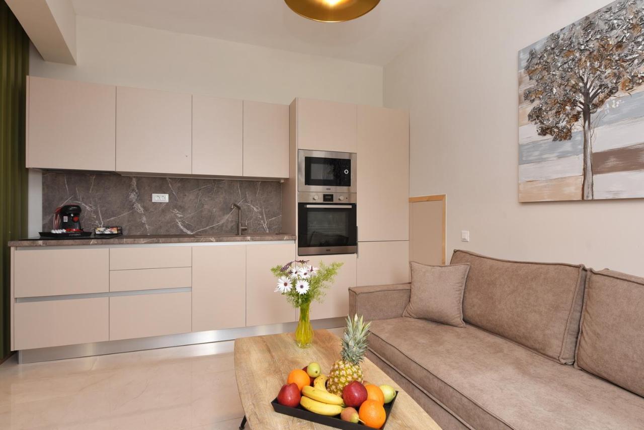 Syrene Luxury Suites Ermoupoli Eksteriør billede